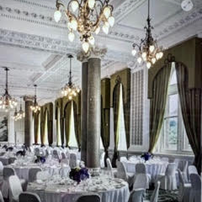 Balmoral Hotel, Edinburgh - Restoration of the chandeliers and wall-lights