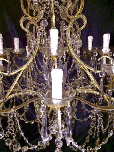 Large Italian Florentine 18 Light Beaded Gilt Chandelier
