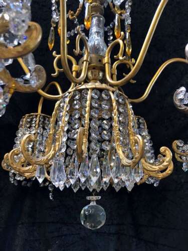 A Wonderful Italian Antique Pod Chandelier