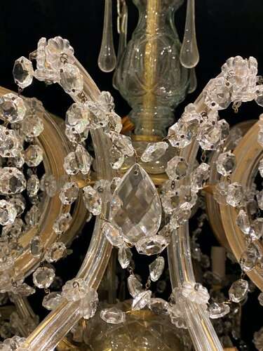 A Wonderful Italian Ten Light Italian Marie Theresa Chandelier.