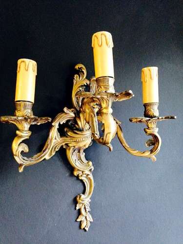A Pair of Good Quality Rococo French Wall-lights
