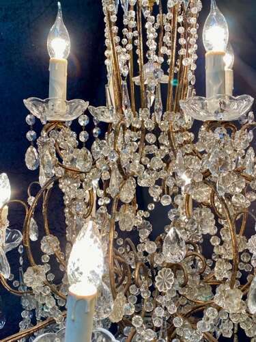 TWELVE LIGHT FLORENTINE GILT ANTIQUE CHANDELIER