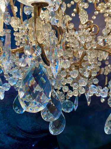 TWELVE LIGHT FLORENTINE GILT ANTIQUE CHANDELIER