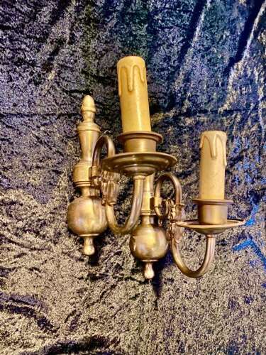 A PAIR OF ANTIQUE DUTCH WALL-LIGHTS